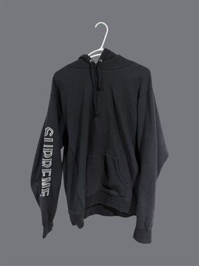 SUPREME SCRIPT HOODIE